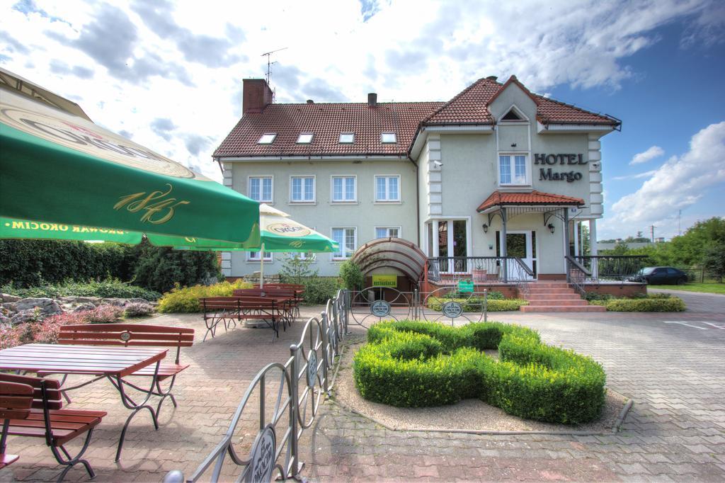 Hotel Margo Cedynia ภายนอก รูปภาพ